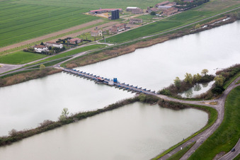 Vue aérienne de Gorino dans le département Vénétie, Italie