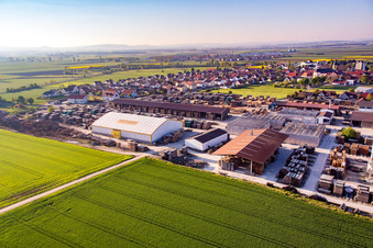 Vue aérienne de Gleitsmann à le quartier Unterspiesheim in Kolitzheim dans le département Bavière, Allemagne