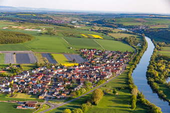 Vue oblique de Quartier Hirschfeld in Röthlein dans le département Bavière, Allemagne