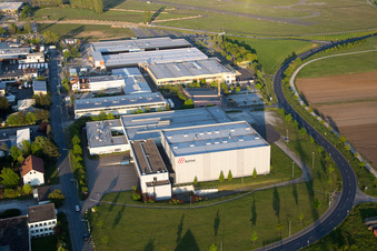 Etwashausen, zone industrielle à Kitzingen dans le département Bavière, Allemagne d'en haut