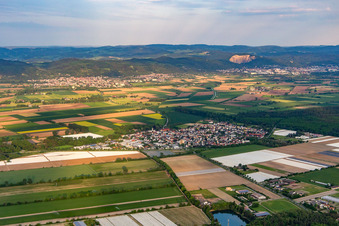 Vue aérienne de Quartier Hüttenfeld in Lampertheim dans le département Hesse, Allemagne