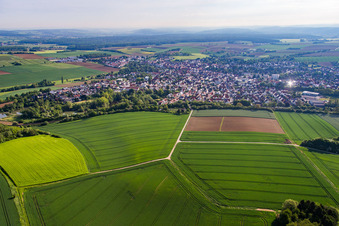 Vue aérienne de Quartier Ostheim in Nidderau dans le département Hesse, Allemagne