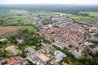 Babenhausen dans le département Hesse, Allemagne vue du ciel