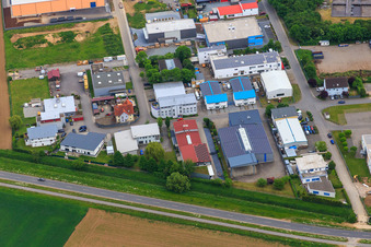 Vue aérienne de Zone industrielle Lindberghstraße avec Bowcraft GmbH et PSH Bau GmbH à Bensheim dans le département Hesse, Allemagne