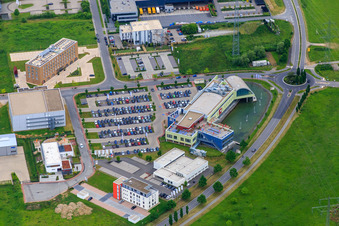 Vue aérienne de Salle de remise en forme Pfitzenmeier Premium Resort Bensheim à Bensheim dans le département Hesse, Allemagne