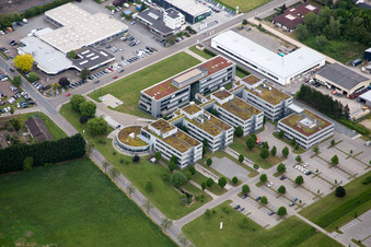 Vue aérienne de Centre de formation SAP pour les zones industrielles et les implantations d'entreprises à Bensheim dans le département Hesse, Allemagne
