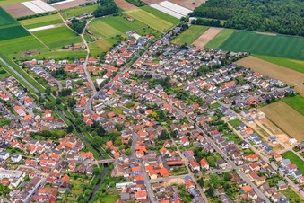 Vue aérienne de Ringstr à le quartier Grosshausen in Einhausen dans le département Hesse, Allemagne