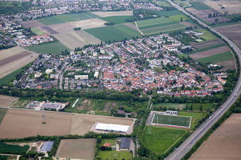 Vue aérienne de Quartier Mörsch in Frankenthal dans le département Rhénanie-Palatinat, Allemagne