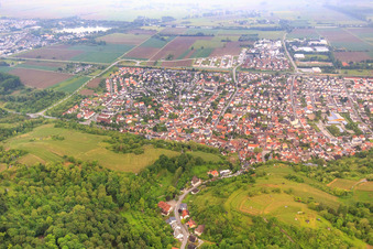Vue aérienne de Kichstr à Laudenbach dans le département Bade-Wurtemberg, Allemagne
