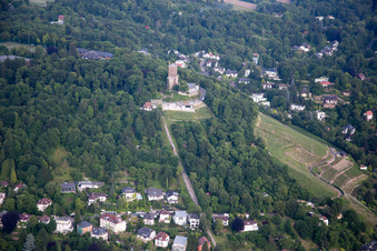 Vue aérienne de Téléphérique de Turmberg à le quartier Durlach in Karlsruhe dans le département Bade-Wurtemberg, Allemagne