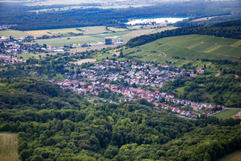 Vue aérienne de Du sud-est à Weingarten dans le département Bade-Wurtemberg, Allemagne