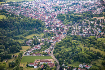 Vue aérienne de De l'est à Weingarten dans le département Bade-Wurtemberg, Allemagne