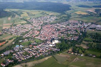 Vue aérienne de Du nord-ouest à le quartier Heidelsheim in Bruchsal dans le département Bade-Wurtemberg, Allemagne
