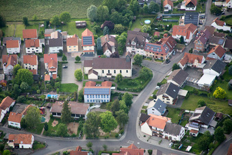 Vue aérienne de Marie Reine à le quartier Horrenberg in Dielheim dans le département Bade-Wurtemberg, Allemagne