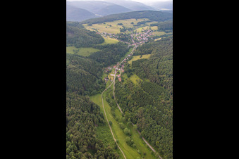 Vue aérienne de Quartier Brombach in Eberbach dans le département Bade-Wurtemberg, Allemagne