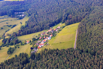 Vue aérienne de Finkenbach dans le département Hesse, Allemagne
