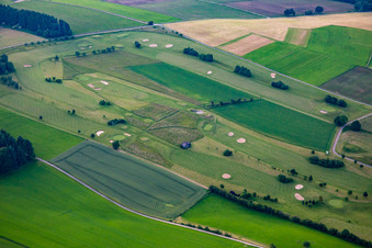 Vue aérienne de Terrain du Golf and Country Club Buchenhof Hetzbach e. V. à Beerfelden à le quartier Hetzbach in Oberzent dans le département Hesse, Allemagne