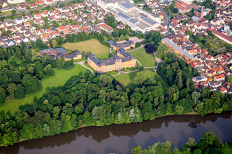 Vue oblique de Parc du château de Châteauform Château de Löwenstein à Kleinheubach dans le département Bavière, Allemagne
