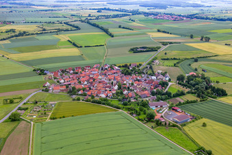 Vue oblique de Quartier Rothausen in Höchheim dans le département Bavière, Allemagne