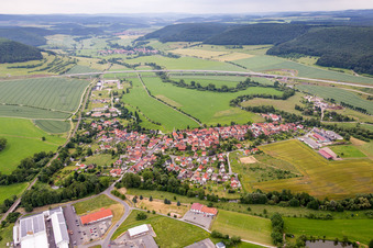 Vue aérienne de Champs agricoles et terres agricoles à Einhausen dans le département Thuringe, Allemagne