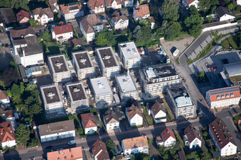 Vue oblique de Au centre-ville" Nouveau bâtiment de RiBa GmbH entre Bismarck- et Gartenstr. à Kandel dans le département Rhénanie-Palatinat, Allemagne