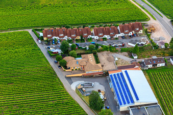 Vue aérienne de Dans le barrage du district d'Eckel à Edesheim dans le département Rhénanie-Palatinat, Allemagne