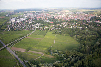 Landau in der Pfalz dans le département Rhénanie-Palatinat, Allemagne hors des airs