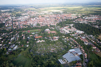 Enregistrement par drone de Landau in der Pfalz dans le département Rhénanie-Palatinat, Allemagne