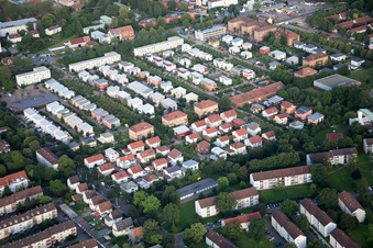 Landau in der Pfalz dans le département Rhénanie-Palatinat, Allemagne du point de vue du drone
