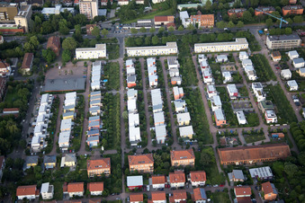 Landau in der Pfalz dans le département Rhénanie-Palatinat, Allemagne vu d'un drone