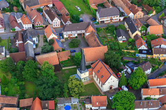 Église à Barbelroth dans le département Rhénanie-Palatinat, Allemagne d'en haut