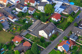 Photographie aérienne de Dans le Leisengarten à Minfeld dans le département Rhénanie-Palatinat, Allemagne