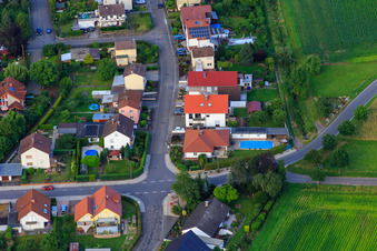 Vue aérienne de Au Flachsbach à Minfeld dans le département Rhénanie-Palatinat, Allemagne