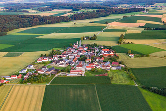Quartier Oberframmering in Landau an der Isar dans le département Bavière, Allemagne d'en haut