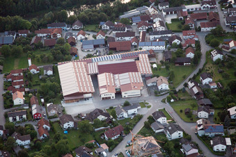 Vue aérienne de Ancienne usine de Prangstr à Mamming dans le département Bavière, Allemagne