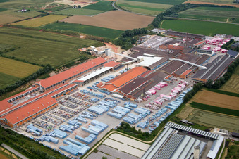 Vue aérienne de Marklkofen dans le département Bavière, Allemagne