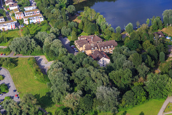 Vue aérienne de Hôtel am Bruchsee à Heppenheim dans le département Hesse, Allemagne