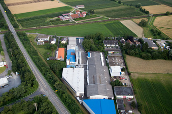Vue aérienne de Heiss Achim GmbH Rampes d'escalier de balcon à le quartier Großsachsen in Hirschberg an der Bergstraße dans le département Bade-Wurtemberg, Allemagne