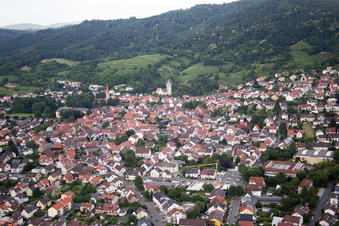 Vue aérienne de Quartier Leutershausen in Hirschberg an der Bergstraße dans le département Bade-Wurtemberg, Allemagne