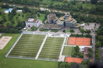 Vue aérienne de Springer Verlag à le quartier Handschuhsheimer in Heidelberg dans le département Bade-Wurtemberg, Allemagne