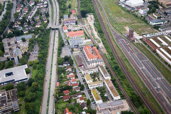 Vue aérienne de HD-Bahnstadt, tourelle de chars à le quartier Bahnstadt in Heidelberg dans le département Bade-Wurtemberg, Allemagne