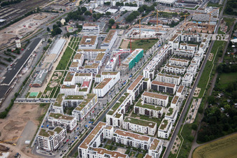 Quartier Bahnstadt in Heidelberg dans le département Bade-Wurtemberg, Allemagne d'en haut
