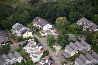 Vue aérienne de Bothestr à le quartier Emmertsgrund in Heidelberg dans le département Bade-Wurtemberg, Allemagne