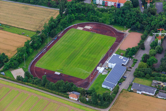 Vue aérienne de Terrain de sport ASV à Eppelheim dans le département Bade-Wurtemberg, Allemagne