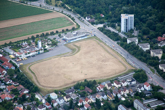 Vue aérienne de Rue Maudacher à le quartier Gartenstadt in Ludwigshafen am Rhein dans le département Rhénanie-Palatinat, Allemagne