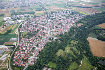 Vue aérienne de Quartier Maudach in Ludwigshafen am Rhein dans le département Rhénanie-Palatinat, Allemagne