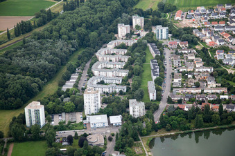 Quartier Oggersheim in Ludwigshafen am Rhein dans le département Rhénanie-Palatinat, Allemagne depuis l'avion