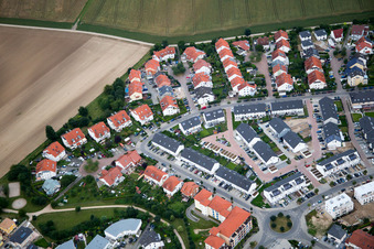 Enregistrement par drone de Quartier Oggersheim in Ludwigshafen am Rhein dans le département Rhénanie-Palatinat, Allemagne