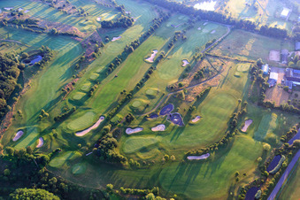 Photographie aérienne de Terrain de golf du Golfclub am Donnersberg eV à Imsbach dans le département Rhénanie-Palatinat, Allemagne