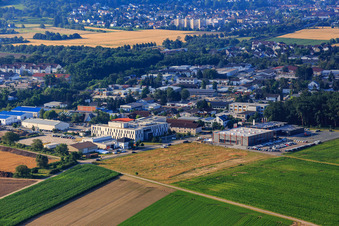 Vue aérienne de Hope Media Europe eV à le quartier Sandwiese in Alsbach-Hähnlein dans le département Hesse, Allemagne